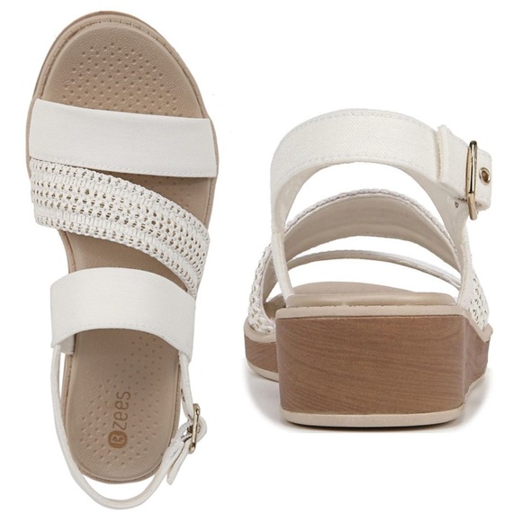 NIB Bzees Bravo Sandal in Bright White Sz 10M - Picture 3 of 12